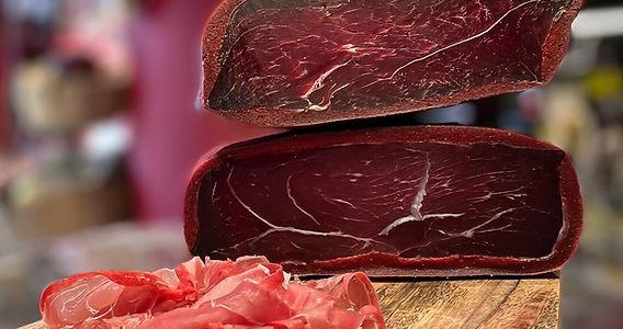 Cecina de búfalo: intensidad, tradición y carácter